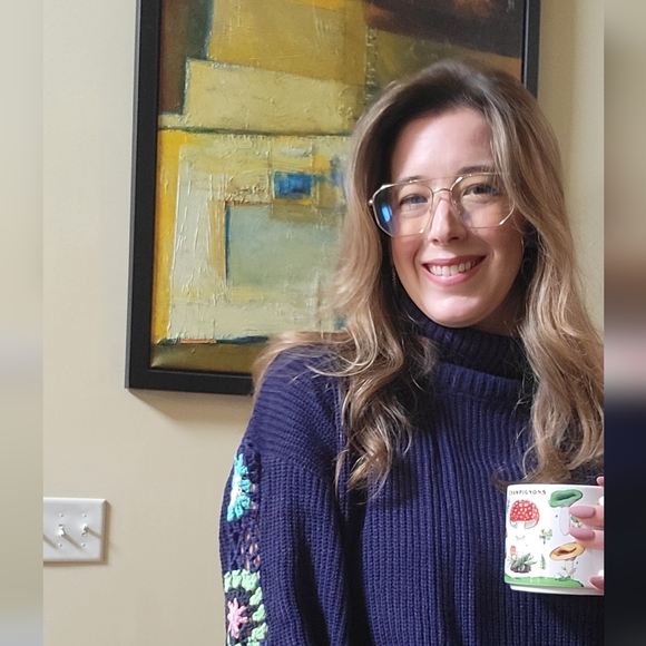 Meet your Posher, Jaclyn - Picture 2 of 4